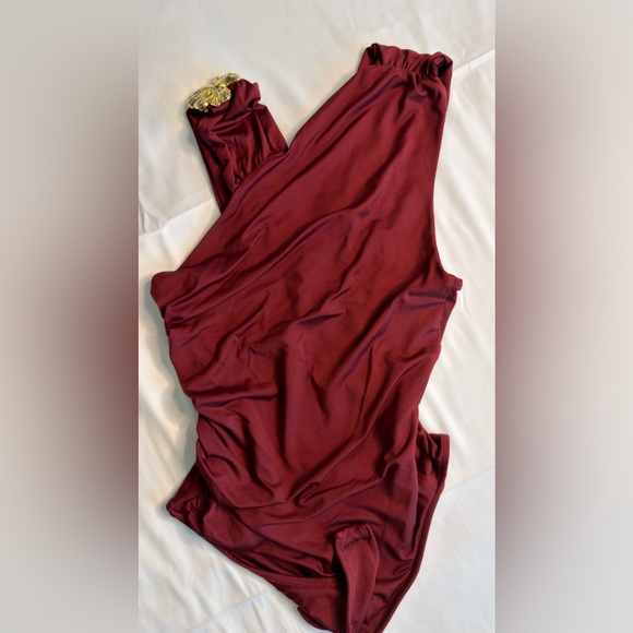 Zara Asymmetrical Burgundy Bodysuit with Embellishment - Picture 4 of 4